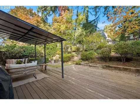 4963 Suntree Lane Lake Oswego OR 97035