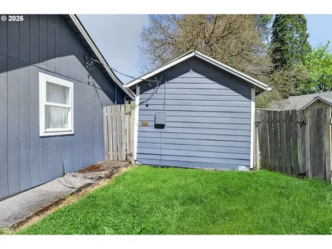 840 NE Lafayette Avenue Mcminnville OR 97128