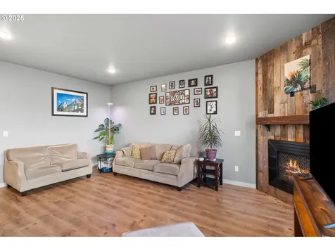 12216 NE 116th Street Vancouver WA 98682