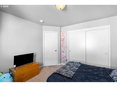 12216 NE 116th Street Vancouver WA 98682