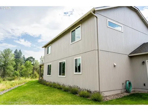 2344 NW Imperial Drive Albany OR 97321