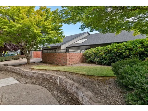 16800 NW Coburg Lane Beaverton OR 97006