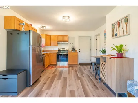 426 N Vista Terrace Otis OR 97368