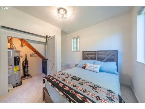 426 N Vista Terrace Otis OR 97368