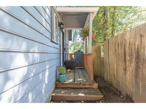 426 N Vista Terrace Otis OR 97368