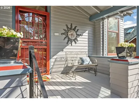 532 SE 69th Avenue Portland OR 97215