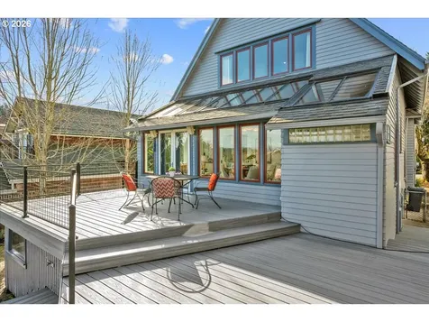 532 SE 69th Avenue Portland OR 97215