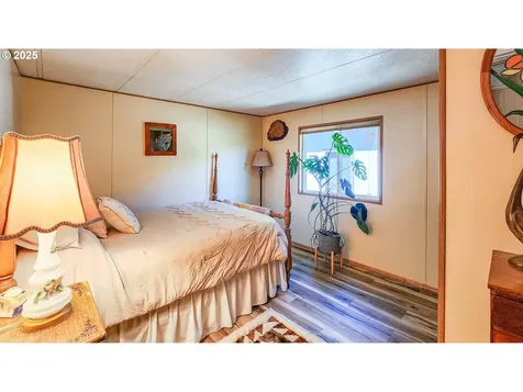 725 Forest View Lane Roseburg OR 97471