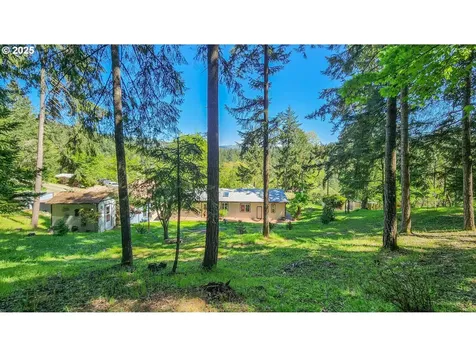 725 Forest View Lane Roseburg OR 97471