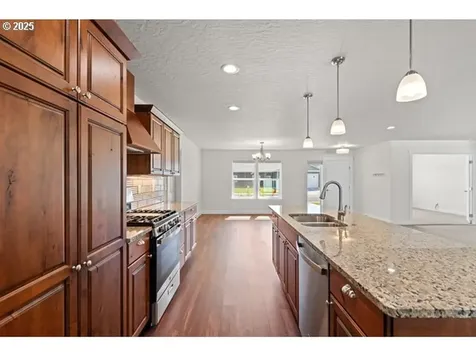 590 SW Cottonwood Drive Hermiston OR 97838