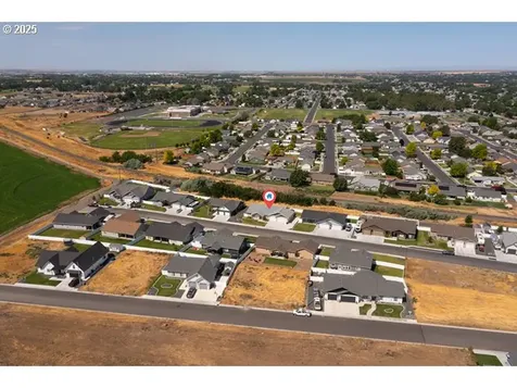 590 SW Cottonwood Drive Hermiston OR 97838