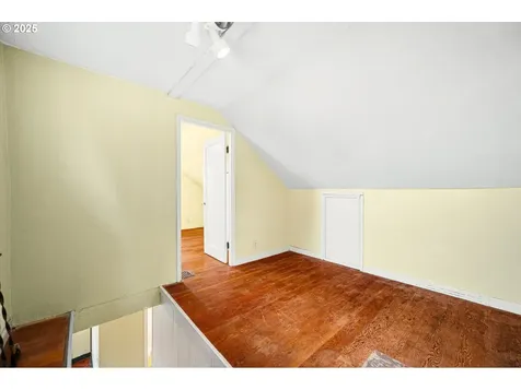 948 SW Maple Street Dallas OR 97338