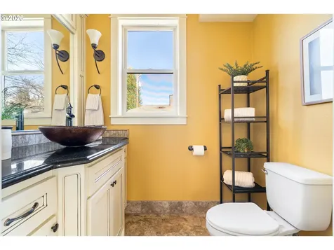 5421 NE 18th Avenue Portland OR 97211