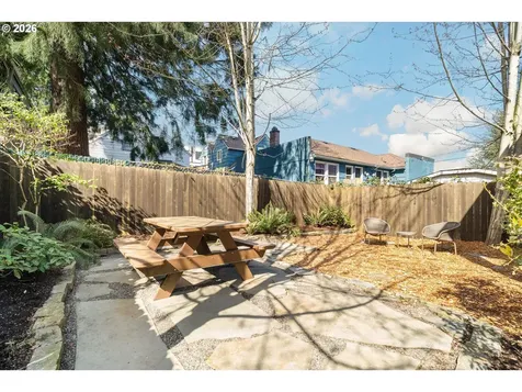 5421 NE 18th Avenue Portland OR 97211