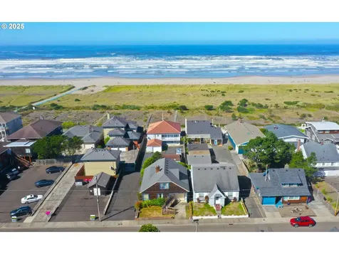 2180 Beach Drive Seaside OR 97138