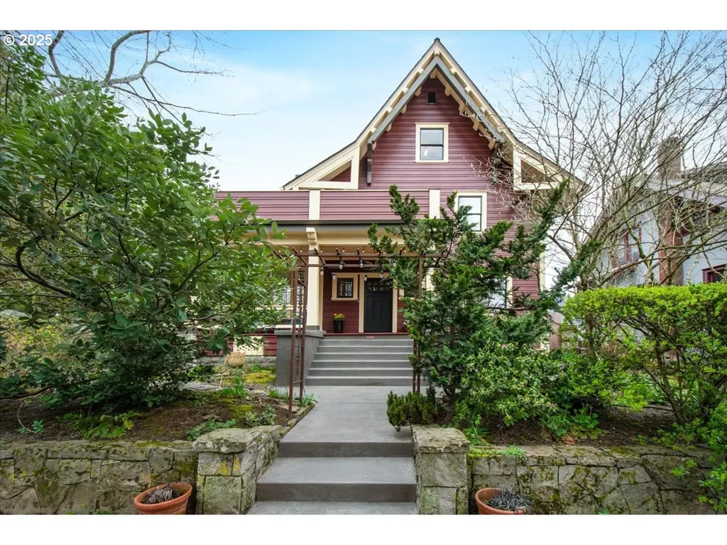2935 SE 35th Avenue Portland OR 97202
