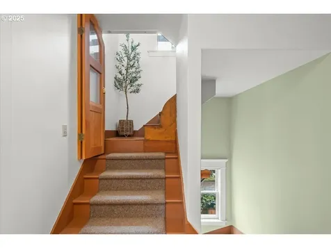 2935 SE 35th Avenue Portland OR 97202