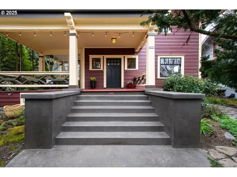 2935 SE 35th Avenue Portland OR 97202