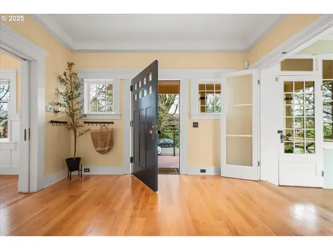 2935 SE 35th Avenue Portland OR 97202