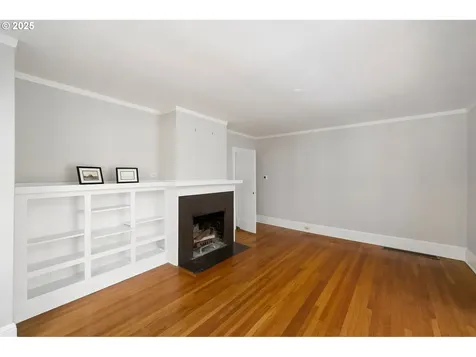 1911 SW Myrtle Street Portland OR 97201