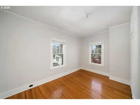 1911 SW Myrtle Street Portland OR 97201