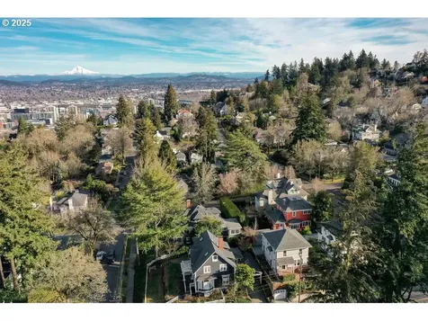 1911 SW Myrtle Street Portland OR 97201