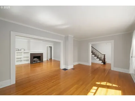 1911 SW Myrtle Street Portland OR 97201