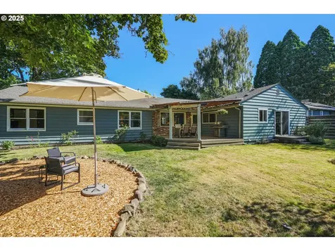6400 SW Taylors Ferry Road Portland OR 97219