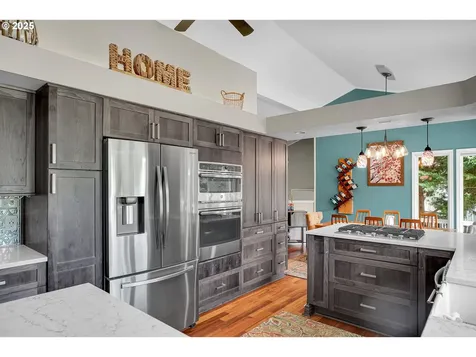 4780 NW Kiwanda Drive Portland OR 97229