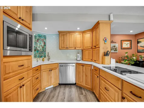 4780 NW Kiwanda Drive Portland OR 97229