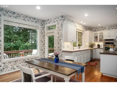 13737 SW Benchview Terrace Portland OR 97223