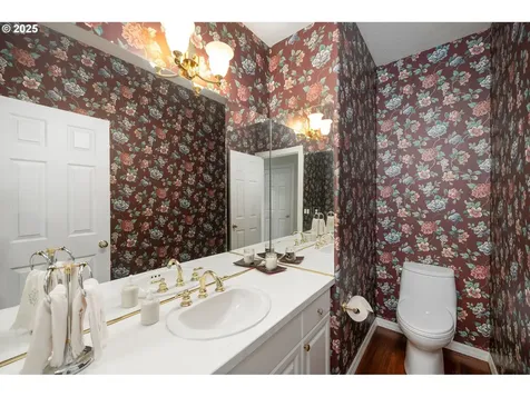 13737 SW Benchview Terrace Portland OR 97223
