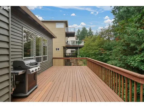 13737 SW Benchview Terrace Portland OR 97223