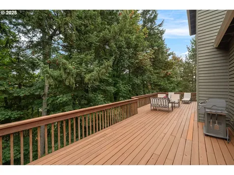 13737 SW Benchview Terrace Portland OR 97223