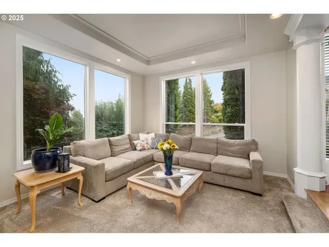 13737 SW Benchview Terrace Portland OR 97223