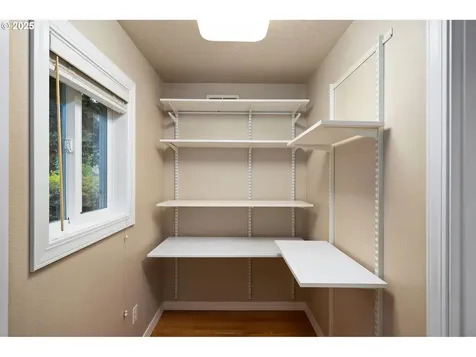 13737 SW Benchview Terrace Portland OR 97223
