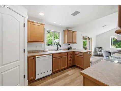 74 Sunday Drive Creswell OR 97426