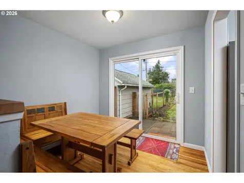 9006 SE Clay Street Portland OR 97216