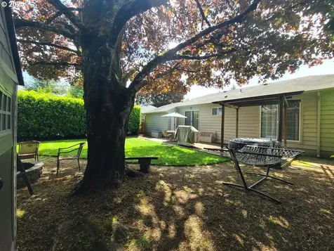 824 NE Macy Street Mcminnville OR 97128