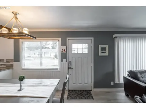 824 NE Macy Street Mcminnville OR 97128