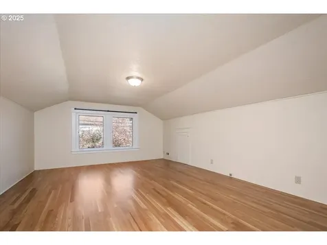 535 SE 53rd Avenue Portland OR 97215