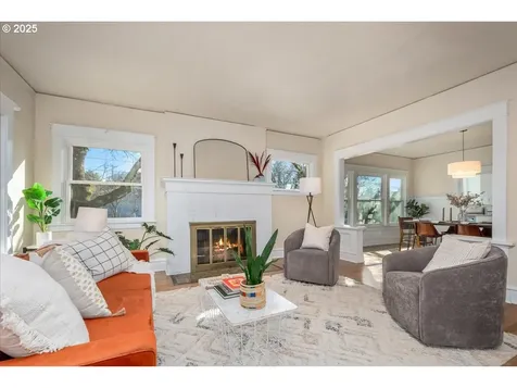 535 SE 53rd Avenue Portland OR 97215