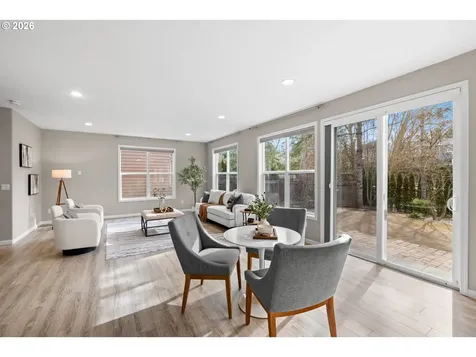 15542 NW Andalusian Way Portland OR 97229