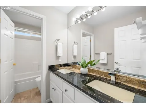 15542 NW Andalusian Way Portland OR 97229