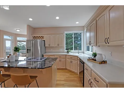 9210 NW Benson Court Portland OR 97229