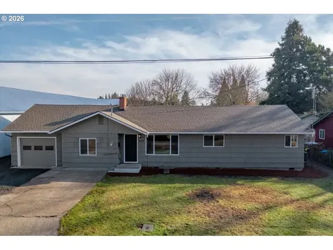 2014 NE Galloway Street Mcminnville OR 97128