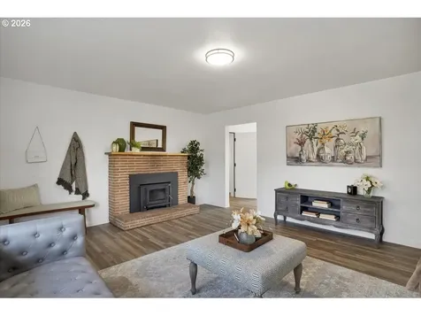 2014 NE Galloway Street Mcminnville OR 97128