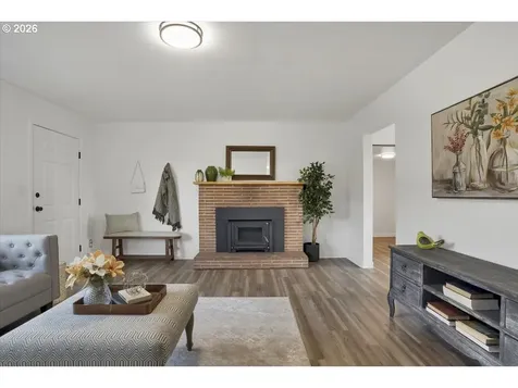 2014 NE Galloway Street Mcminnville OR 97128