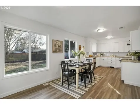 2014 NE Galloway Street Mcminnville OR 97128