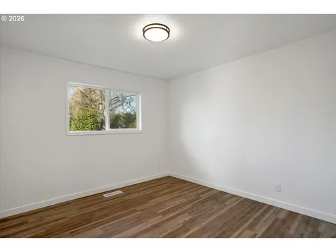 2014 NE Galloway Street Mcminnville OR 97128